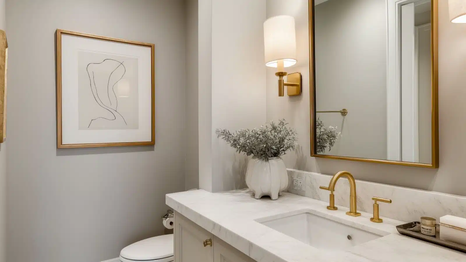 Elegant Guest Bathroom Inspiration with Luxe Finishes for a Sophisticated Welcome